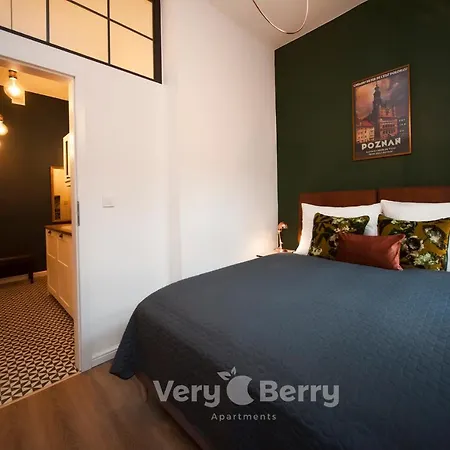Very Berry - Zupanskiego 3 - Butique Apartment, Self Check In 24h! *
